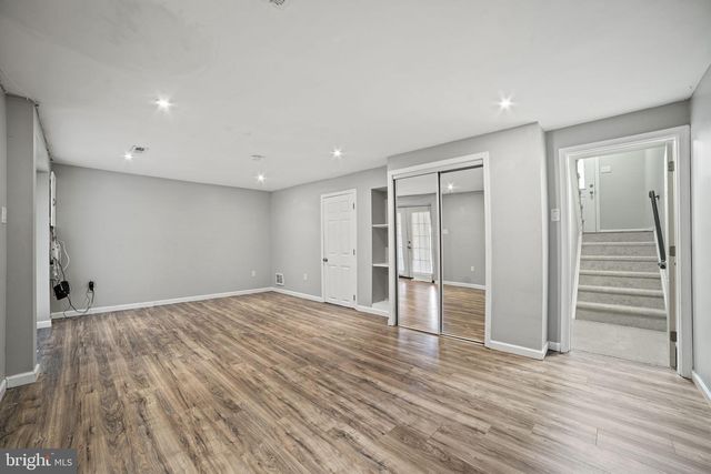 9328 HUMPHRIES DR, Burke, VA 22015