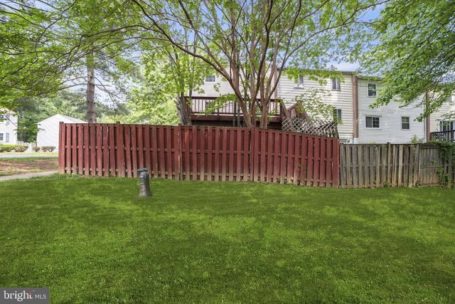 9328 HUMPHRIES DR, Burke, VA 22015