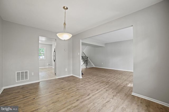 9328 HUMPHRIES DR, Burke, VA 22015