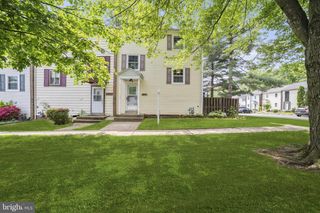 9328 HUMPHRIES DR, Burke, VA 22015
