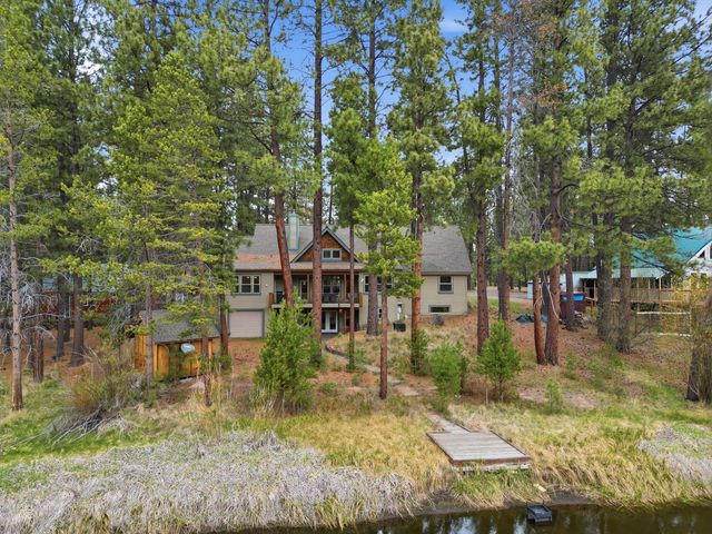 17179 Island Loop Way, Bend, OR 97707