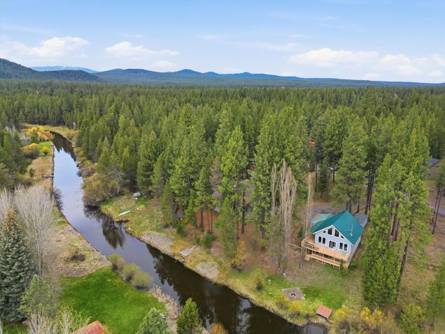 17179 Island Loop Way, Bend, OR 97707