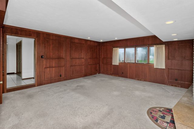 3901 SW 31st Street, Des Moines, IA 50321
