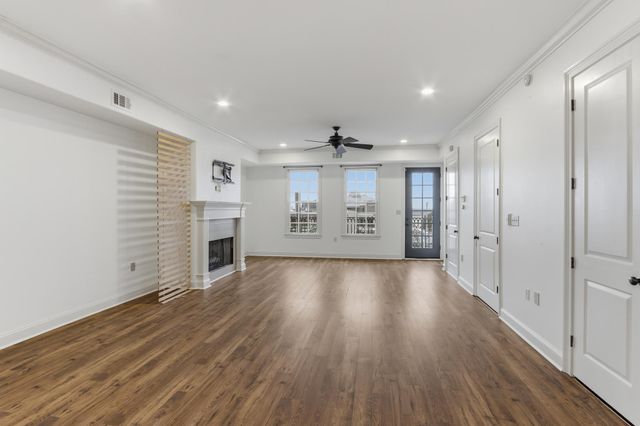 65 E Pontotoc Ave Apt 303, Memphis, TN 38103