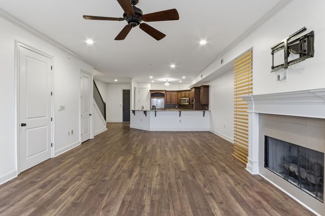 65 E Pontotoc Ave Apt 303, Memphis, TN 38103