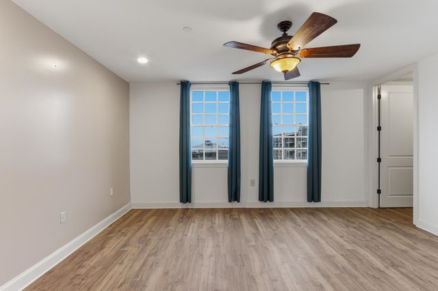 65 E Pontotoc Ave Apt 303, Memphis, TN 38103