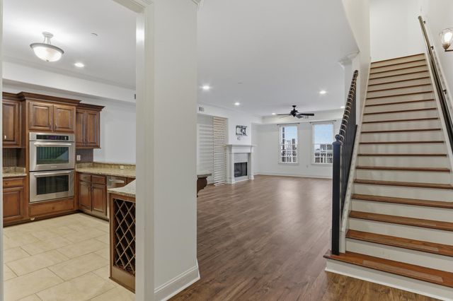 65 E Pontotoc Ave Apt 303, Memphis, TN 38103