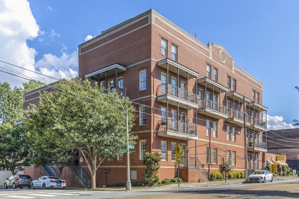 65 E Pontotoc Ave Apt 303, Memphis, TN 38103