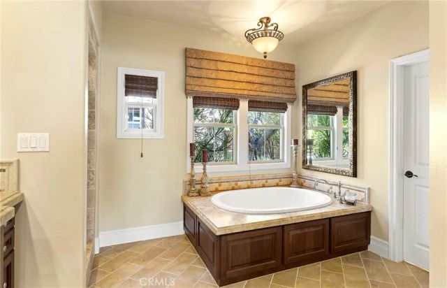 9 Sandalo Court, Ladera Ranch, CA 92694