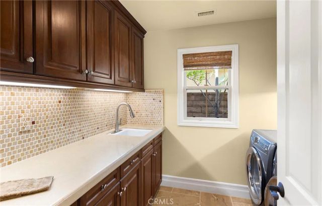 9 Sandalo Court, Ladera Ranch, CA 92694