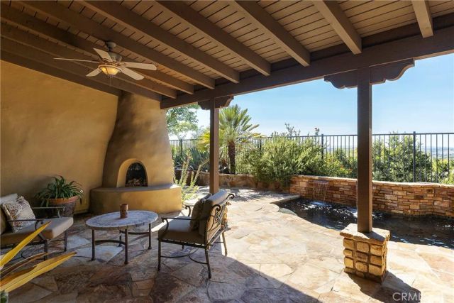 9 Sandalo Court, Ladera Ranch, CA 92694