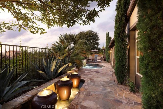 9 Sandalo Court, Ladera Ranch, CA 92694