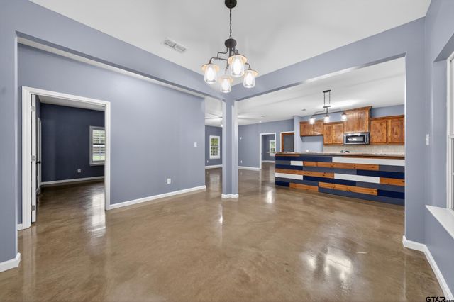 13812 E Highway 64, Tyler, TX 75707