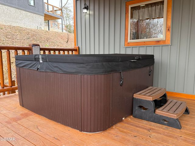 735 Timberlake Circle, Sevierville, TN 37876