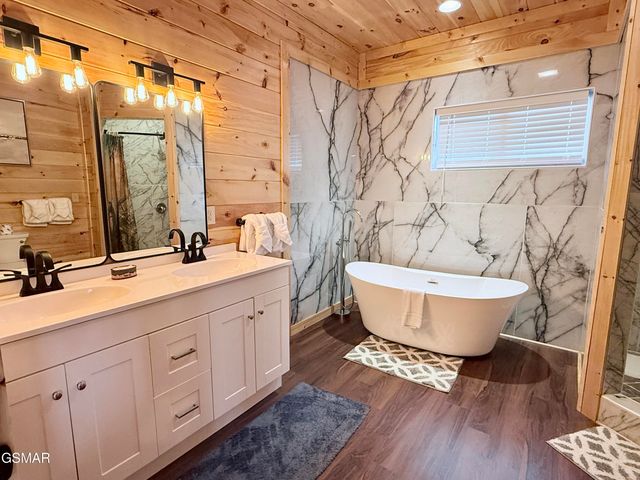 735 Timberlake Circle, Sevierville, TN 37876