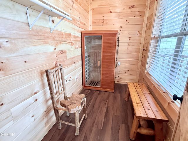 735 Timberlake Circle, Sevierville, TN 37876