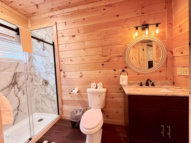 735 Timberlake Circle, Sevierville, TN 37876