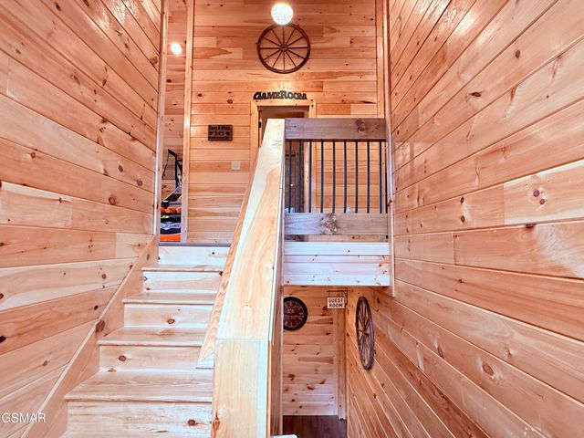 735 Timberlake Circle, Sevierville, TN 37876