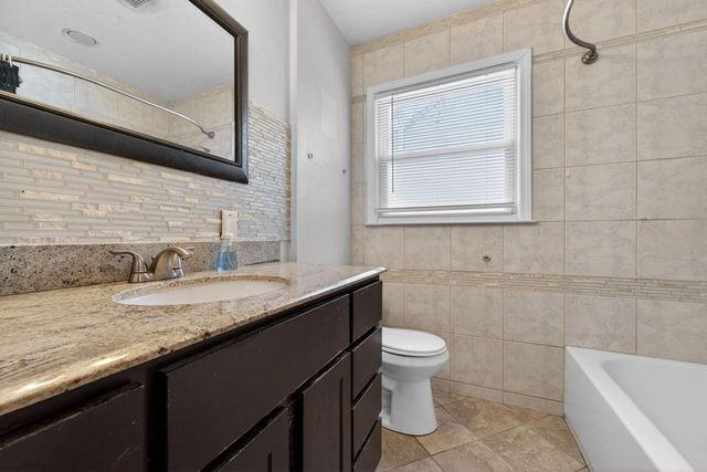 4272 N 88th STREET, Milwaukee, WI 53222
