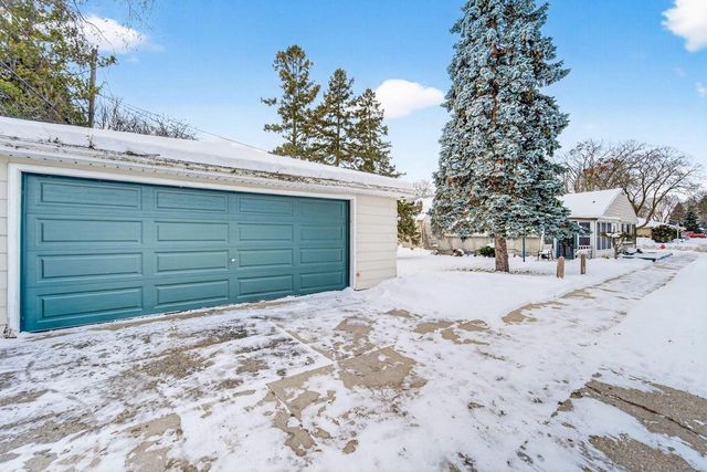 4272 N 88th STREET, Milwaukee, WI 53222