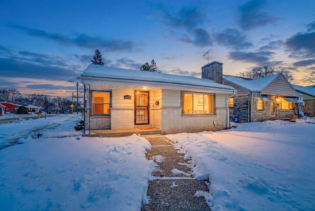 4272 N 88th STREET, Milwaukee, WI 53222