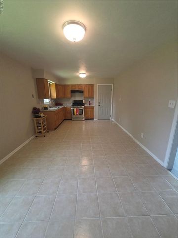 129 Elm AVE, Portsmouth, VA 23704