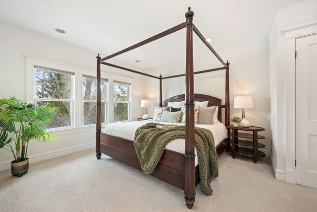 841 Prospect Avenue, Winnetka, IL 60093