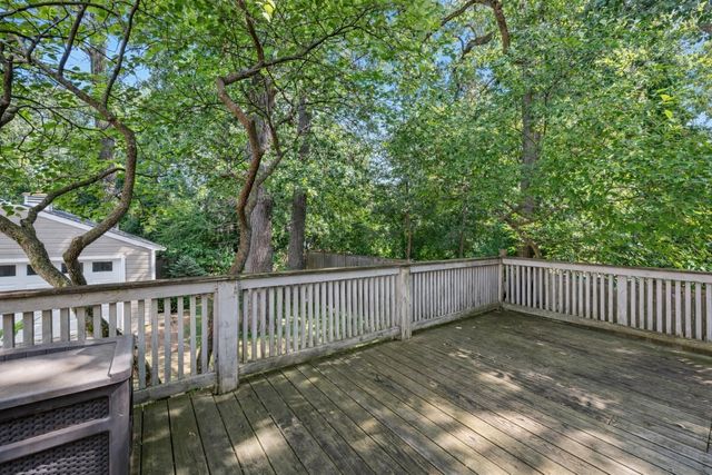 841 Prospect Avenue, Winnetka, IL 60093