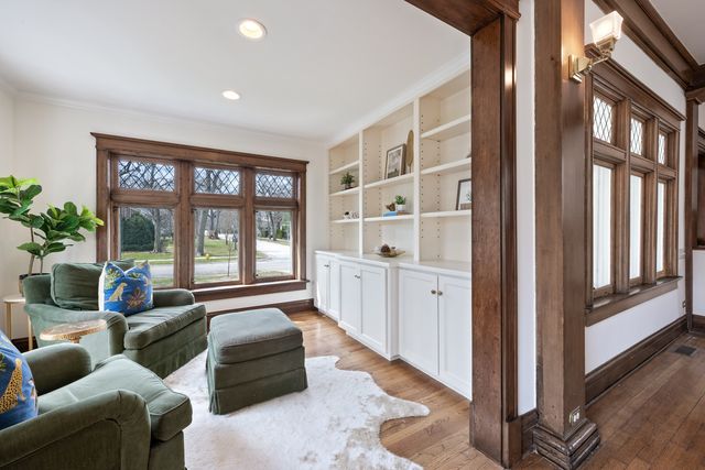 841 Prospect Avenue, Winnetka, IL 60093