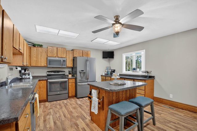 11145 Kimball Avenue, Waterloo, IA 50701