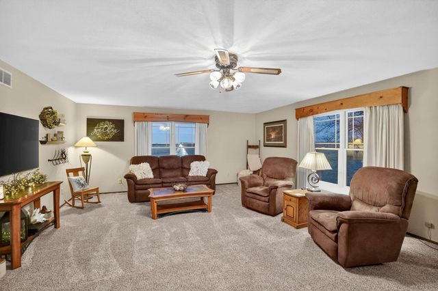 11145 Kimball Avenue, Waterloo, IA 50701