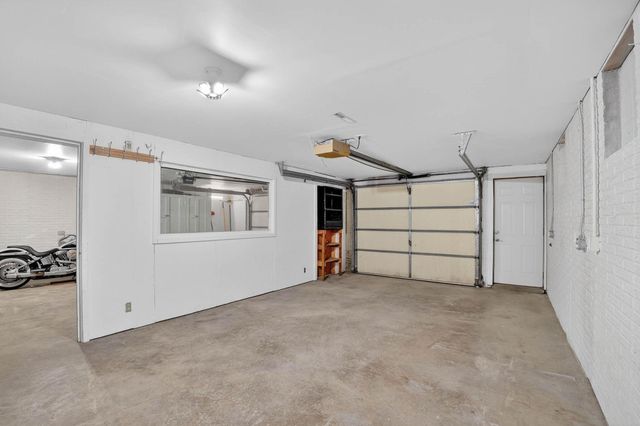 11145 Kimball Avenue, Waterloo, IA 50701