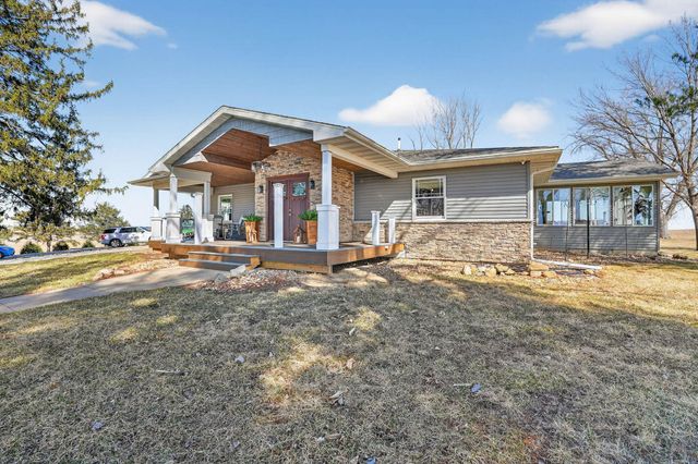 11145 Kimball Avenue, Waterloo, IA 50701