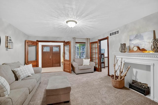 11145 Kimball Avenue, Waterloo, IA 50701