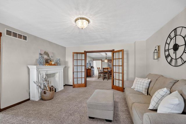 11145 Kimball Avenue, Waterloo, IA 50701