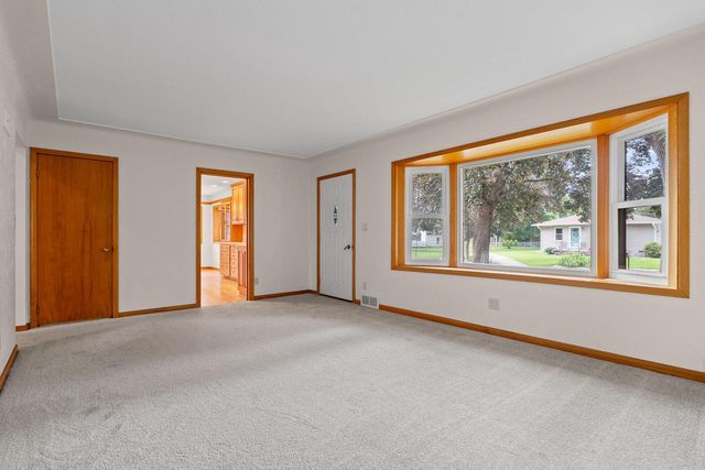 2721 Ray PLACE, La Crosse, WI 54601