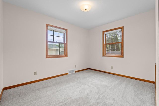 2721 Ray PLACE, La Crosse, WI 54601