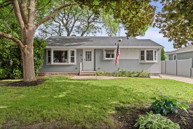 2721 Ray PLACE, La Crosse, WI 54601