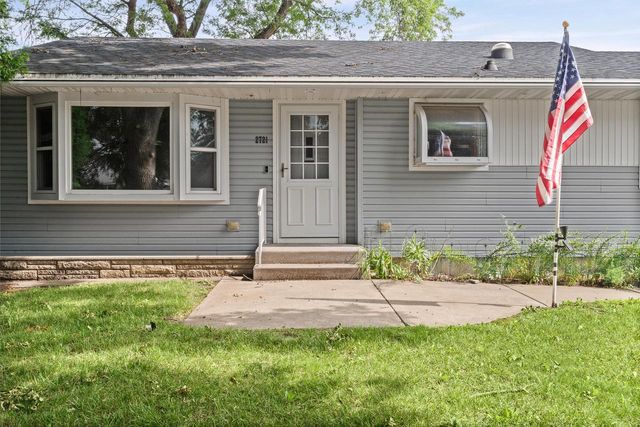 2721 Ray PLACE, La Crosse, WI 54601