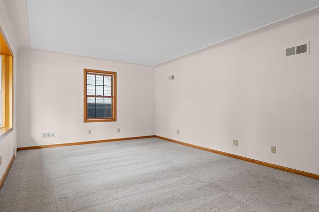 2721 Ray PLACE, La Crosse, WI 54601