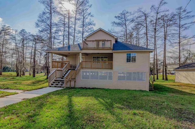 18210 Cooper St, Port Vincent, LA 70726