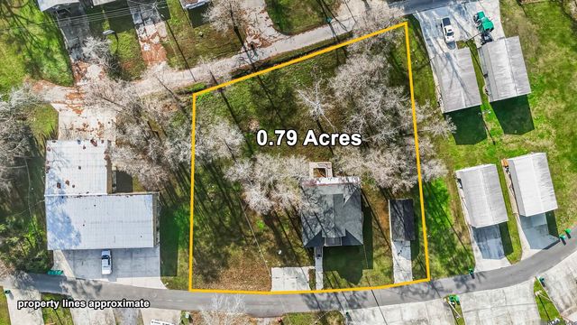 18210 Cooper St, Port Vincent, LA 70726