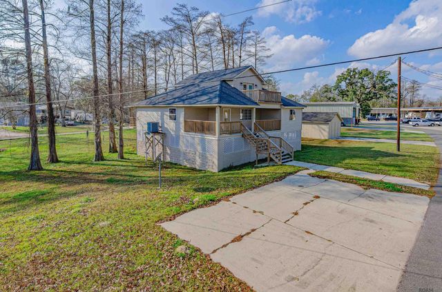 18210 Cooper St, Port Vincent, LA 70726