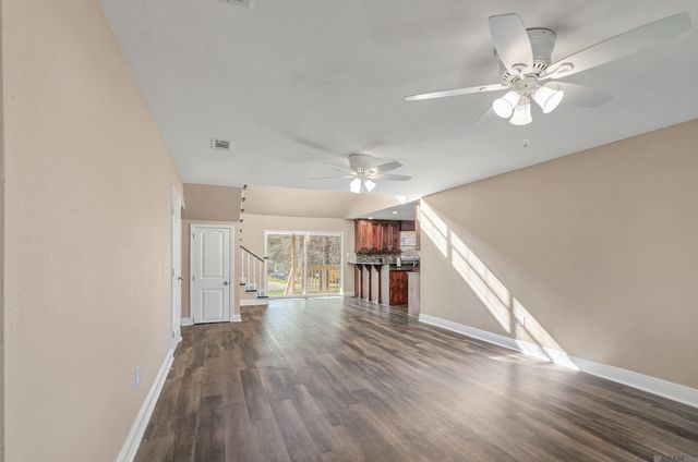 18210 Cooper St, Port Vincent, LA 70726