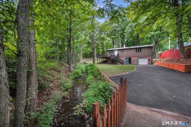 19 Smithfield Avenue, Meriden, CT 06451