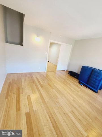 808 SOUTH ST, Philadelphia, PA 19147