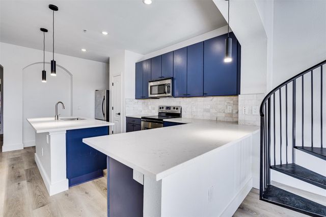 2505 San Gabriel ST 600, Austin, TX 78705