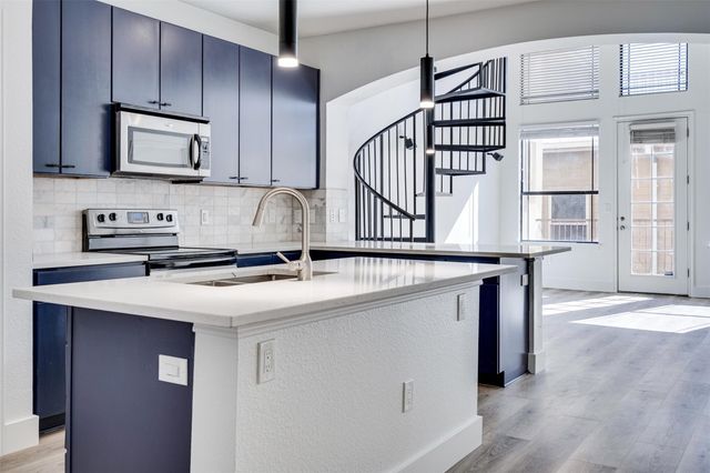 2505 San Gabriel ST 600, Austin, TX 78705