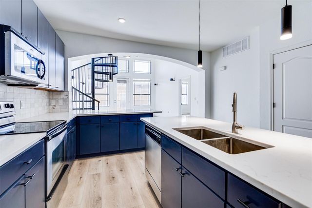 2505 San Gabriel ST 600, Austin, TX 78705