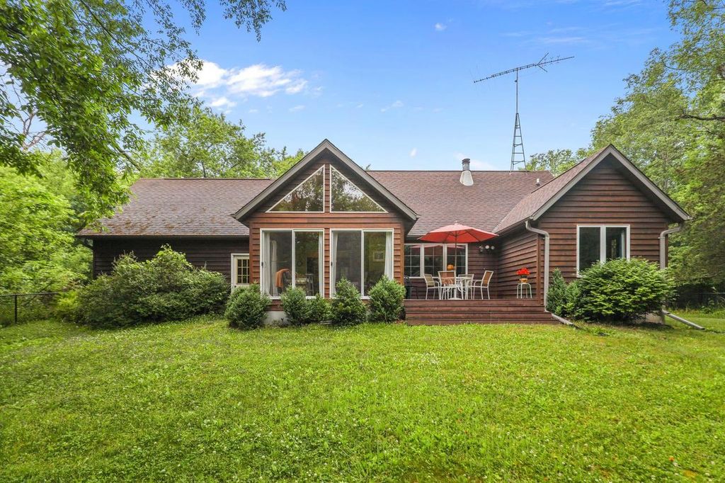 N1146 COUNTY ROAD N, Wautoma, WI 54982
